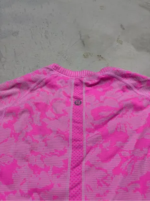 Lululemon swiftly tech Women's Seamless Long-Sleeve Active Top Bright Pink 4 thumbnail 10