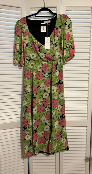 WAYF Floral Green & Pink Midi Dress thumbnail 1