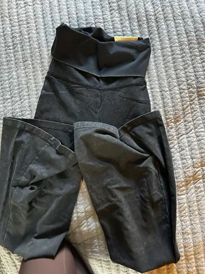 OFFLINE by Aerie Flare Crossover Leggings thumbnail 2
