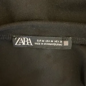 Zara Black Faux Suede Round Neck Short Sleeve Casual Mini T-Shirt Dress Size M thumbnail 10