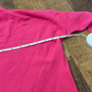 Lilly Pulitzer Hot Pink Vneck Cashmere Side Slit Sweater thumbnail 8