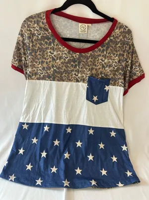 Leopard & Stars Colorblock Tee with Pocket thumbnail 1