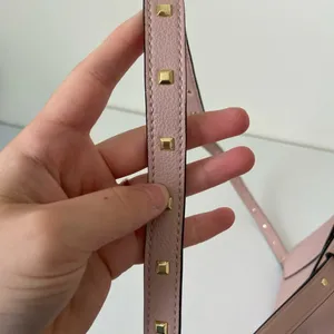 EUC | Victoria’s Secret pink studded crossbody‎ purse thumbnail 8