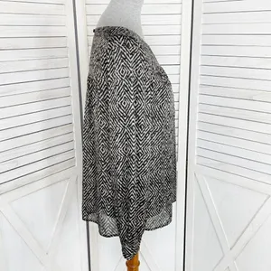 Ann‎ Taylor Loft Printed Pullover Blouse Cream Black Medium Long Sleeve thumbnail 3