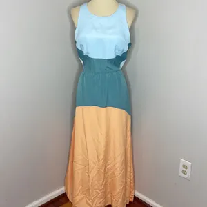 Tuckernuck Eden Gown‎ thumbnail 2