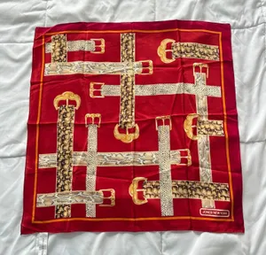 Vintage Jones New York Red 100% Silk Square Scarf Belt Buckle Print 21x21 Luxury thumbnail 1