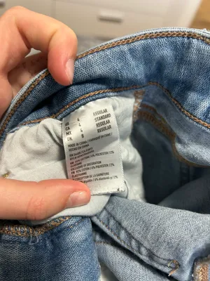Skinny Jeans thumbnail 4