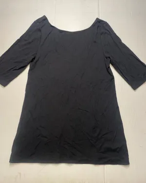 Basic Black Old Navy Top Low Back Cut Women Sz M 3/4 Sleeve Scoop Neck thumbnail 1