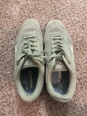 Reebok Sneakers thumbnail 2