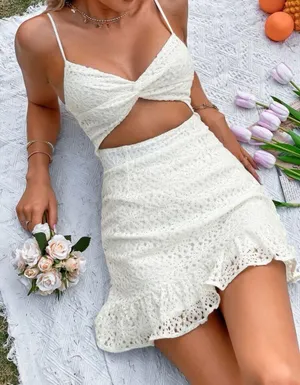 Boutique White Dress Size M thumbnail 1