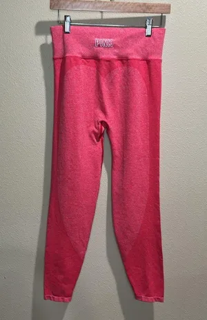 Pink Victoria’s Secret size large seamless leggings thumbnail 3