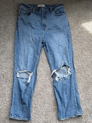 Abercrombie & Fitch Ankle Straight Ultra High Rise Jeans Size 29/8R thumbnail 1