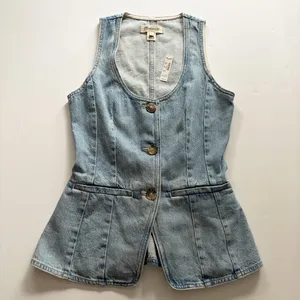 NWT- Madewell Denim Button Vest thumbnail 4