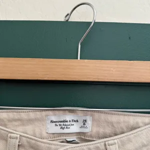ABERCROMBIE & FITCH 90s Relaxed High Rise Curve Love Off White/Beige thumbnail 3