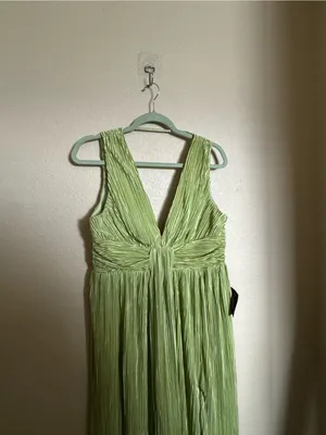 Lulus Melitta Lime Green Plisse Sash Maxi Dress Sz L NEW Formal Gown thumbnail 3