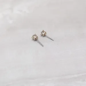 Vintage Stud Earrings Clear Gem & Gold Tone - 3/16" thumbnail 2