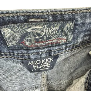 Silver Jeans Co. Aiko Kick Flare Low Rise Cotton Blend Jeans Capris‎ Size 26 thumbnail 4