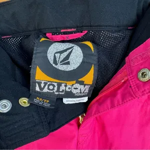 Volcom Carbon Waterproof Snow Pants Women’s Size X-Small Bright Pink Nylon Ski thumbnail 10