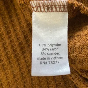 Mudd Waffle Knit Long Sleeve Knotted Front Cozy Chestnut Brown Top Size XL thumbnail 5