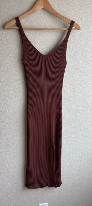 Abercrombie Ribbed V-Neck Knit Dress thumbnail 1