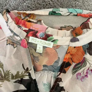 Anthropologie Fig + Flower Floral Print Button Down Long Sleeve Blouse Small S thumbnail 4