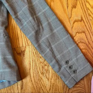 Saks 5th avenue gray checkered blazer size 2 thumbnail 3