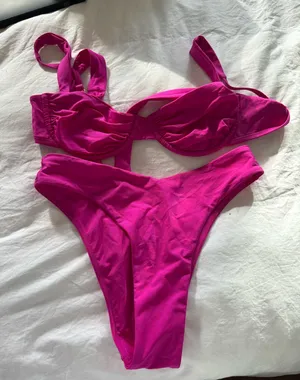 Monday swimwear thumbnail 1