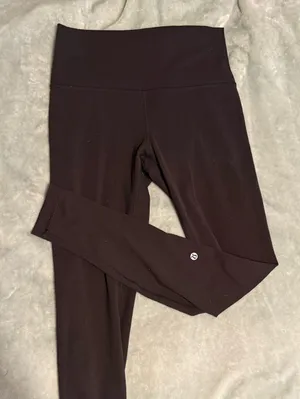 Lululemon Wunder Train High-Rise 28" Leggings thumbnail 1