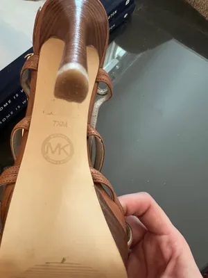 Michael Kors heels  thumbnail 4
