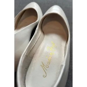 Vintage Made in Brazil Cream Leather Pointed Toe Kitten Heel Pumps Size 4 thumbnail 4