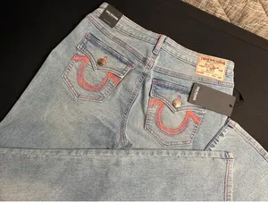 True Religion Jeans thumbnail 2