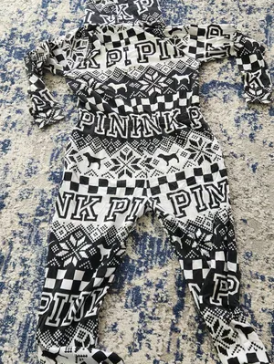 Victoria's Secret Pink Onesie Pajamas Size M thumbnail 4