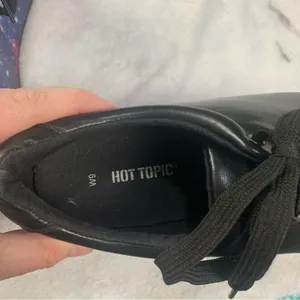 Hot Topic women's 9 platform galaxy Black Casual Sneakers thumbnail 11