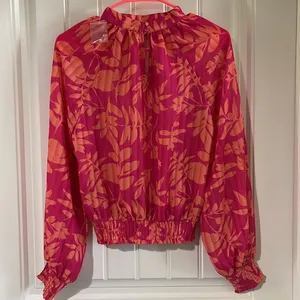 Sale!🎄🎄NEW! Jealous Tomato long Sleeve Blouse thumbnail 2