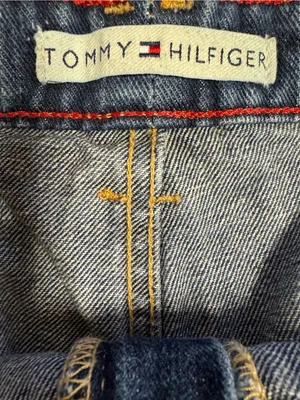 Vintage Tommy Hilfiger Denim Shorts Size 12 High Rise Classic Blue EUC thumbnail 3