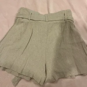 Zara Linen Beige Shorts thumbnail 5