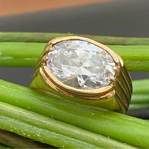 Vintage 18KGERSC Signed Gold-tone Oval CZ Stone Fashion Ring Size 10 thumbnail 1