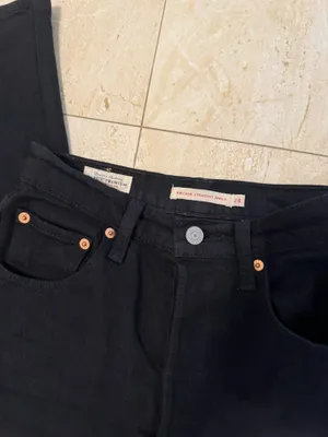 Levi’s Ribcage Straight Ankle Jeans thumbnail 2