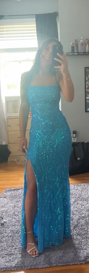 Belk Prom dress thumbnail 2