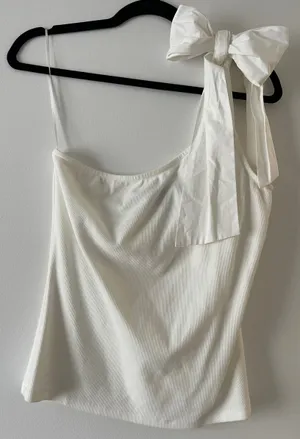 Anthropologie White Top thumbnail 4