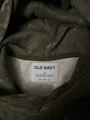 Old Navy camo hoodie thumbnail 2