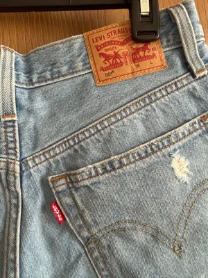Levi’s 501 Denim Shorts 26 thumbnail 2