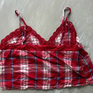 Colsie Red Plaid Lace Camisole Size L thumbnail 2