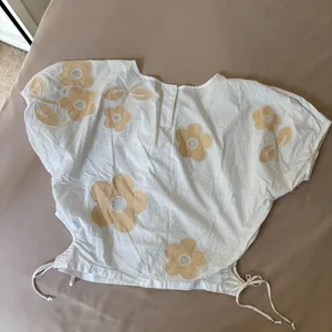 Madewell Floral Embroidered Side-Tie Blouse - M thumbnail 4
