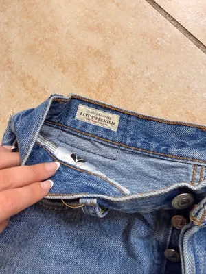 Levi’s 501 Denim Shorts thumbnail 3