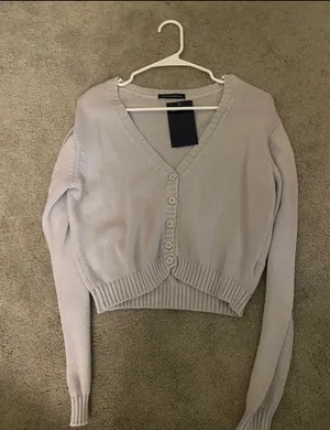 Billie Cardigan thumbnail 1