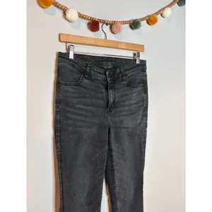 American Eagle washed black Hi-Rise Jeggings thumbnail 3