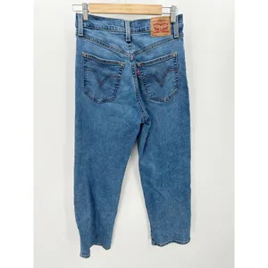 Levi's‎ Womens Jeans Size 27 Ribcage Straight Denim Button Fly High Waisted thumbnail 2