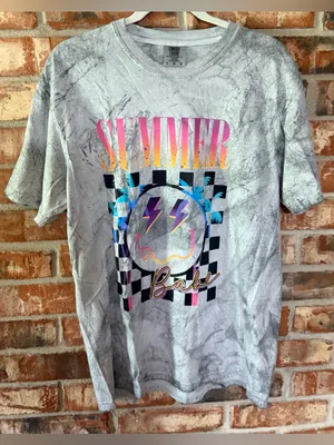 Comfort Colors Gray Color blast 'Summer Babe' Graphic Tee with Neon Accents thumbnail 1