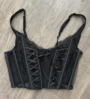 Victoria's Secret Corset thumbnail 1